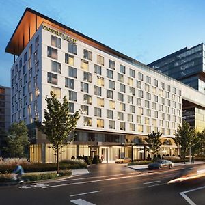 Courtyard By Marriott Montreal Laval Hotel Exterior photo