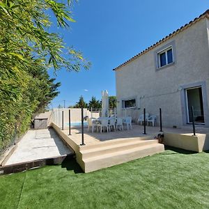 Villa Pour 10 Personnes Avec Piscine Et Jacuzzi Alès Exterior photo