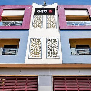 Oyo Home Modern Stay Near Iter Khandagiri Exterior photo