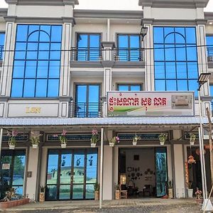 Leng Seng Na Hotel Battambang Exterior photo