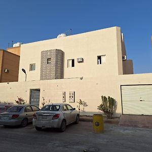 Apartamento Shkk Alrahh Al Muzahimiyah Exterior photo