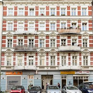 Two Br And Two Bth Plus Self Checkin Plus Street Parking Berlín Exterior photo