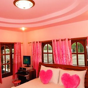 Suksomjai Hotel Rayong Room photo