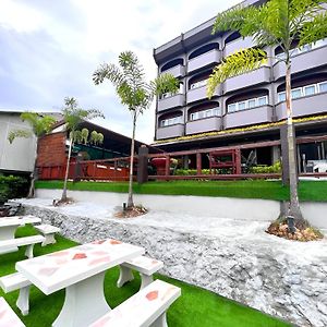 Hotel Chanmel Riverside Chanthaburi Exterior photo