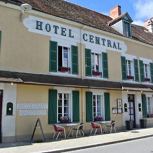 Hotel Le Central Boussac  Exterior photo