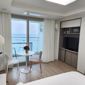 Sokcho Summitbay 1701 "Ocean View" Aparthotel Exterior photo