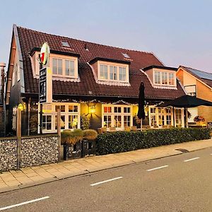 Hotel Café Restaurant Heineke Loosdrecht Exterior photo