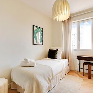 Luxury Apartment By Les Maisons De Charloc Homes Boulogne-Billancourt Exterior photo