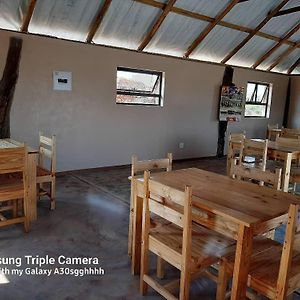 Inkwazi Getaway Lodge Manzini Exterior photo