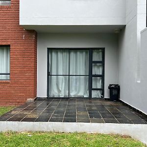 Apartamento Jacky The Jack Roodepoort Exterior photo