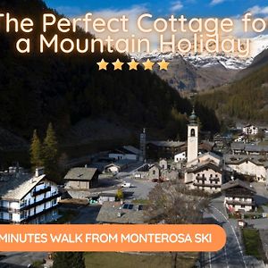 5 Minuti Da Monterosa Ski, Piccolo Cottage Gressoney-la-Trinité Exterior photo