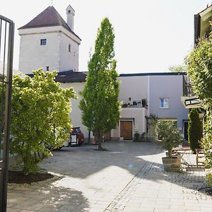 Boutique-Hotel Am Ledererturm Kelheim Exterior photo