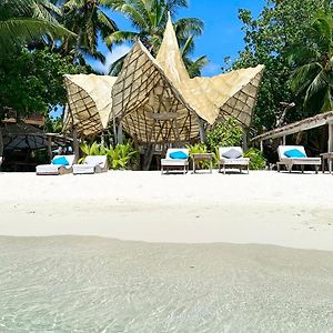 Thari Fushi Luxury Maldivian Experience Hotel Thinadhoo  Exterior photo