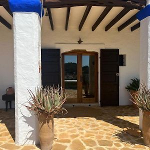 Charming Villa Retreat In Ibiza - Bed & Breakfast Bliss Santa Eulalia del Río Exterior photo