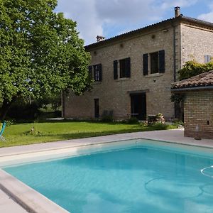 Domaine Les Garrigues Bed and Breakfast Puygaillard-de-Quercy Exterior photo