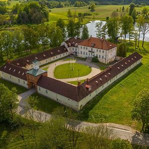 Rogosi mõisa külaliskorter Aparthotel Ruusmäe Exterior photo