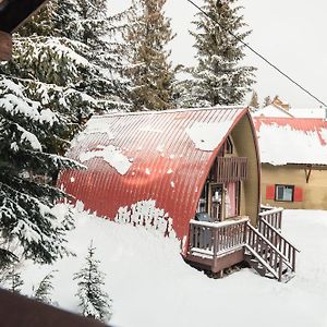 Red Shutter Cabin Villa Rossland Exterior photo