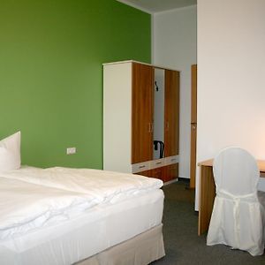 Hotel Lindencafe Luckenwalde Room photo