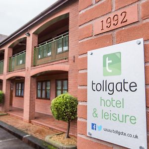 Tollgate Hotel & Leisure Stoke-on-Trent Exterior photo