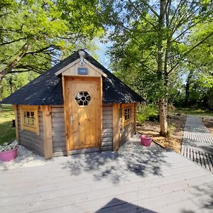 Nedleys Glamping Bed and Breakfast Saint-Barbant Exterior photo