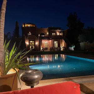 Villa Rouge Avec Piscine Et Golf Marrakesh Exterior photo
