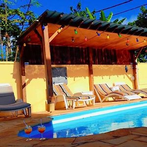3 Bedrooms Villa With Shared Pool Furnished Terrace And Wifi At Pointe Aux Piments Exterior photo