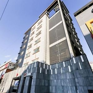 From H Sum Hotel Yuseong Branch Daejeon Exterior photo