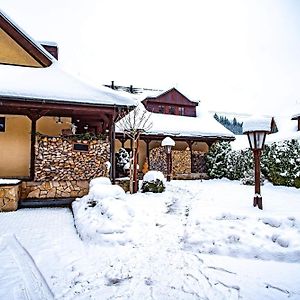 Hotel Penzion a restaurace Staré Časy Horní Bečva Exterior photo