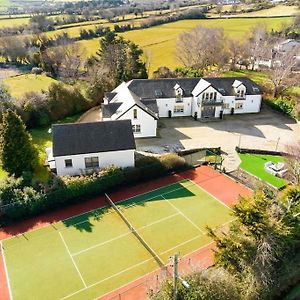 Winton Grove - For Outdoor And Tennis Enthusiasts Kilmacanoge Exterior photo