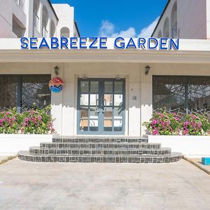 Seabreaze Garden Bed and Breakfast Saipán Exterior photo