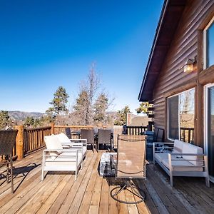 Angels Camp Lodge By Avantstay Log Style Home W Game Room Hot Tub In Great Location Big Bear Lake Exterior photo