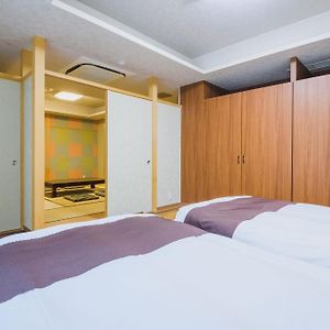 Hotel Ooedo Onsen Monogatari Awara Exterior photo