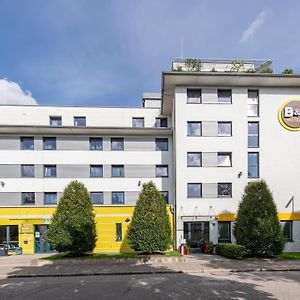 B&B Hotel München City-Nord Exterior photo