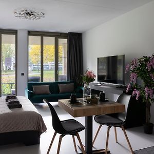 Luxury Room With King Size Bed Dordrecht Exterior photo