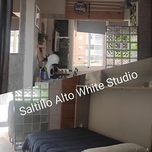 Saltillo Alto White Studio Torremolinos Exterior photo