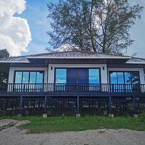 Century Langkasuka Resort Langkawi Pantai Cenang  Exterior photo