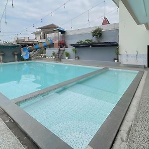 Reddoorz Resort Syariah At Rancakalong Sumedang Exterior photo