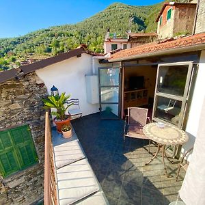 Iconic Italian Townhouse W Rooftop Terrace, Pigna Villa Exterior photo