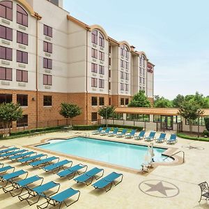 Hampton Inn & Suites Dallas-Mesquite Exterior photo