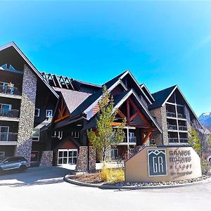 Luxury Two Queen Beds Condo - Grande Rockies Resort Indoor Parking Pool Hot Tub Gym Canmore Exterior photo