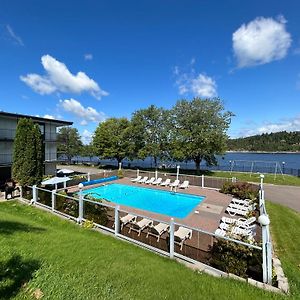 Motel Panoramique Chicoutimi Exterior photo