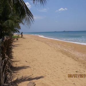 Sandy Shores Trincomalee Exterior photo