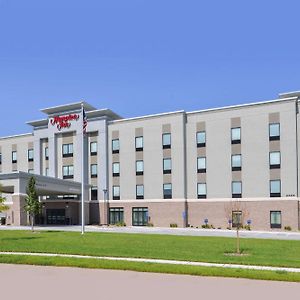 Hampton Inn By Hilton Omaha Airport, Ia Carter Lake Exterior photo