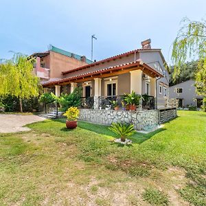 Apartamento Giourgas House Chlomatianá Exterior photo