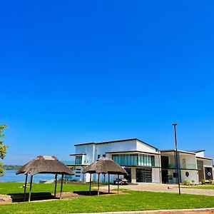 Nandoni Waterfront Resort Thohoyandou Exterior photo