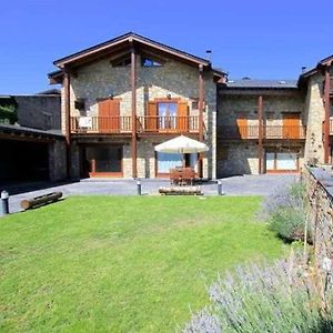 Casa de piedra madera con encanto en la Cerdanya Hostal Bellver de Cerdanya Exterior photo