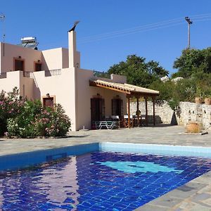 Charming Villa In Axos Crete With Swimming Pool Exterior photo