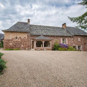 Le clos de rose Bed and Breakfast Ussac Exterior photo