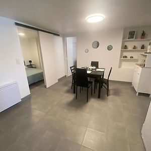 Apartamento T2 Jusqu'A 4 Personnes Conques-sur-Orbiel Exterior photo