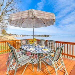 Riverfront Colonial Beach Home With Private Beach! Exterior photo